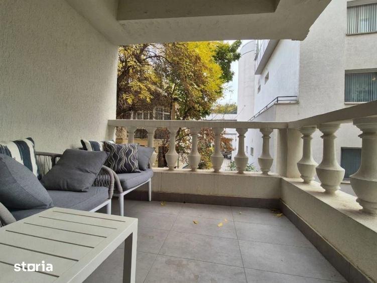 Apartament cu 3 camere în Herăstrău