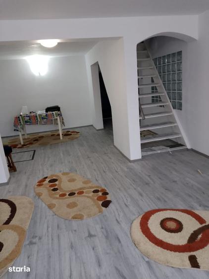 Casă cu 4 camere cu Teren 173 Mp în Călărași