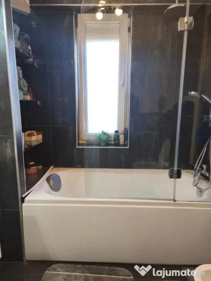 Apartament cu 2 camere decomandat în Rădăuți