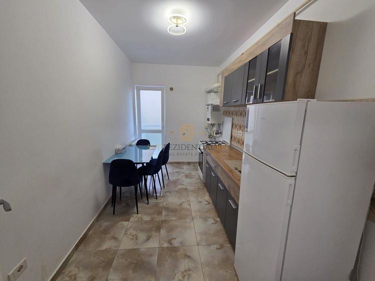 Apartament 2 camere de închiriat, The Grand Kristal Residence Sector 4 - 9