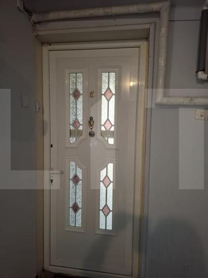 Apartament cu 4 camere decomandat, mobilat în Tineretului