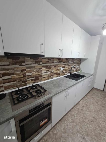 Apartament cu 2 camere decomandat în Galata