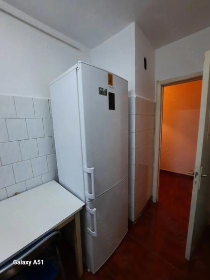 Garsonieră decomandată în Gorjului