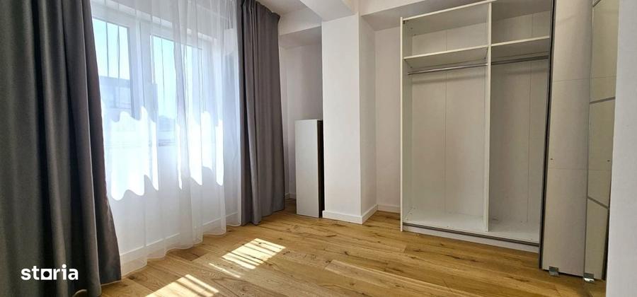Apartament cu 4 camere, mobilat în Central