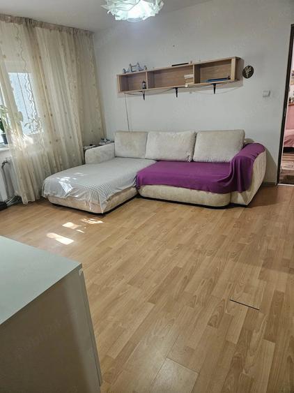 Apartament cu 2 camere semidecomandat în Brazda lui Novac