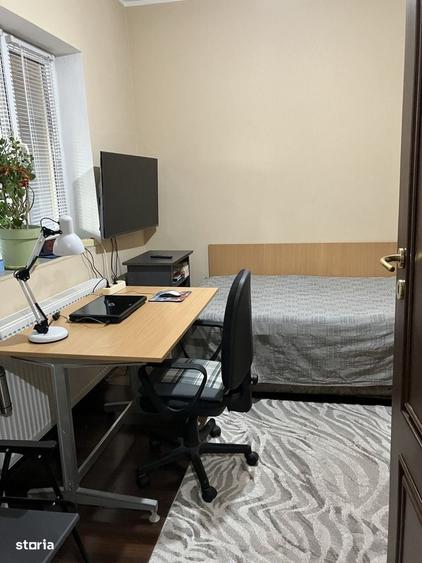 Casă cu 3 camere cu Teren 1064 Mp în Pielești