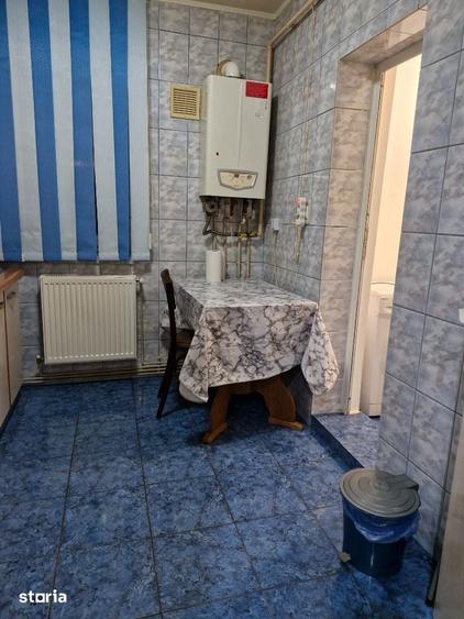 Apartament cu 2 camere decomandat în Trivale