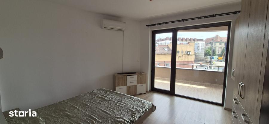 De inchiriat ap. 2 camere -75 mp - zona Ultracentrala - 10