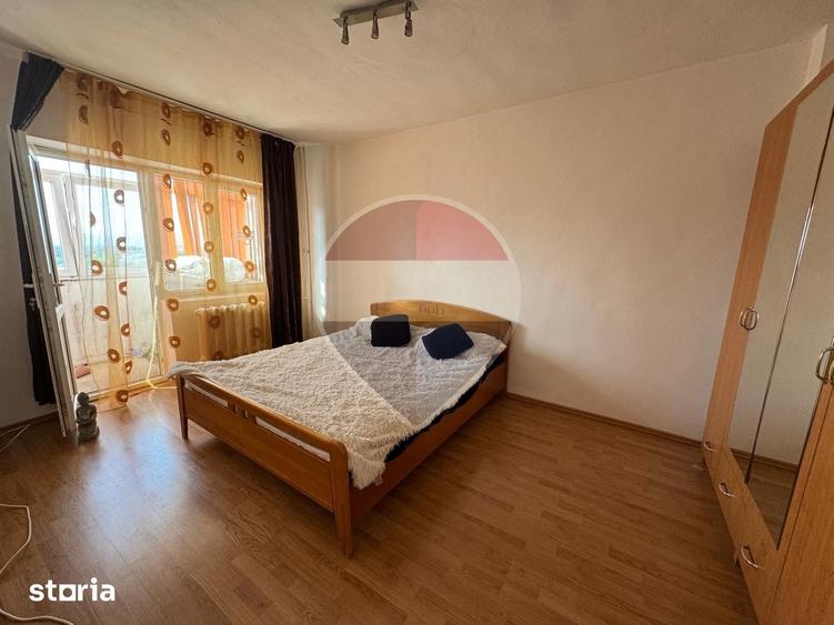 Apartament cu 3 camere în Sud