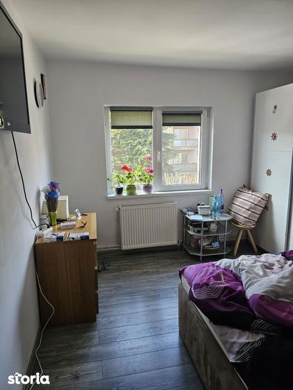 Apartament cu 3 camere decomandat, mobilat în Astra