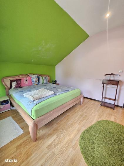 Casă cu 5 camere cu Teren 500 Mp în Central