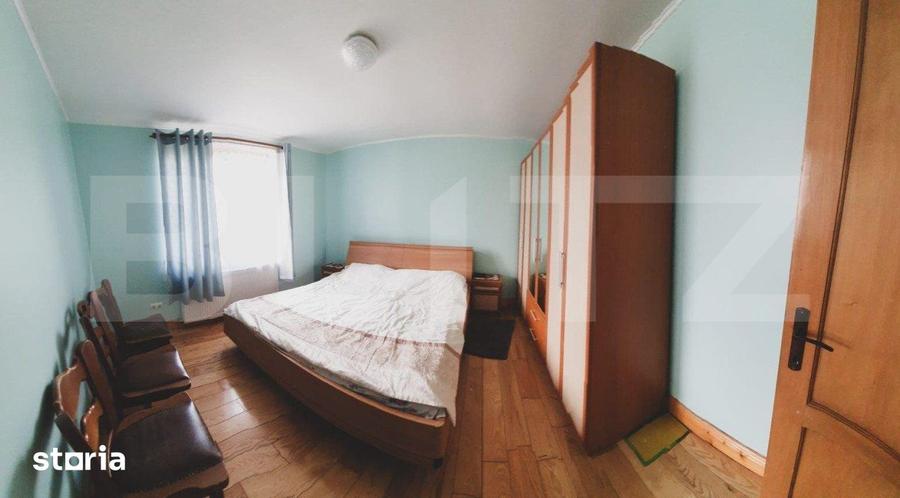 Casă cu 5 camere cu Teren 5000 Mp în Chiuza
