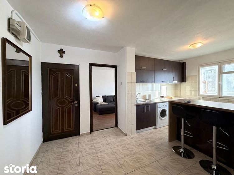 Apartament cu 3 camere decomandat, mobilat în Ștefan cel Mare