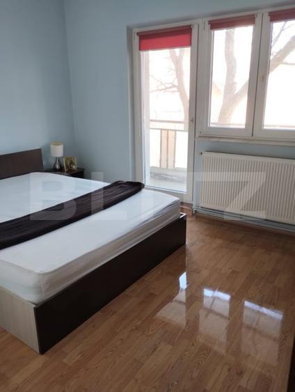 Apartament cu 4 camere decomandat, mobilat în Câmpia Turzii