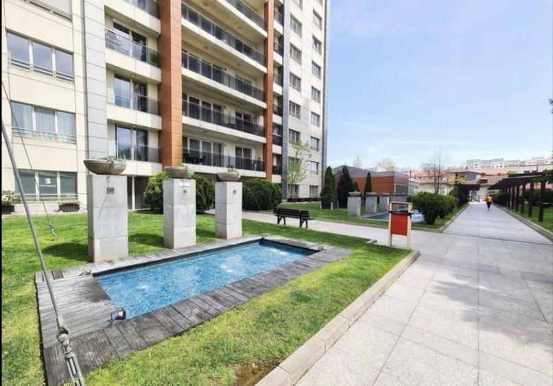 Apartament cu 2 camere semidecomandat, mobilat în Dudești