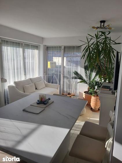 Apartament cu 2 camere, mobilat în Florești — fotografia 1