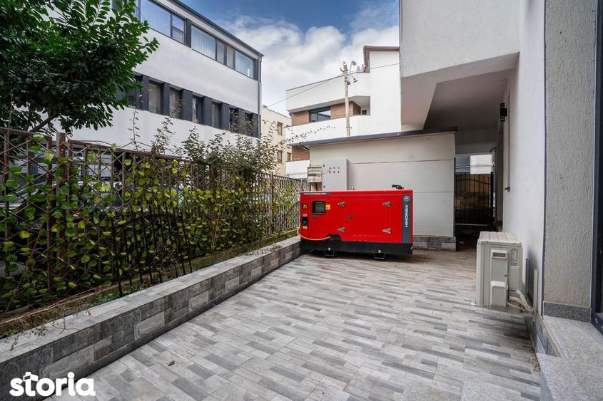 Spațiu comercial, de 593 mp, în Aviației