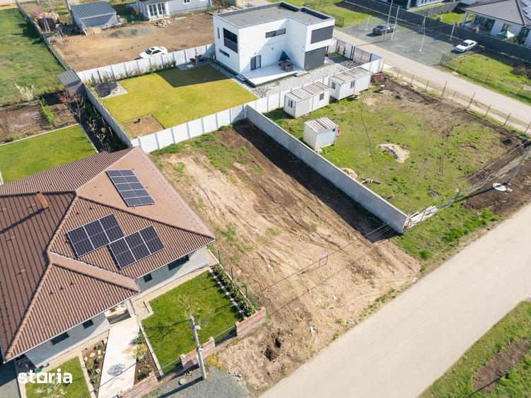 Teren de 367 mp, în Micălaca