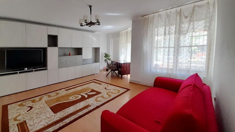 Apartament cu 2 camere decomandat în Centrul Civic
