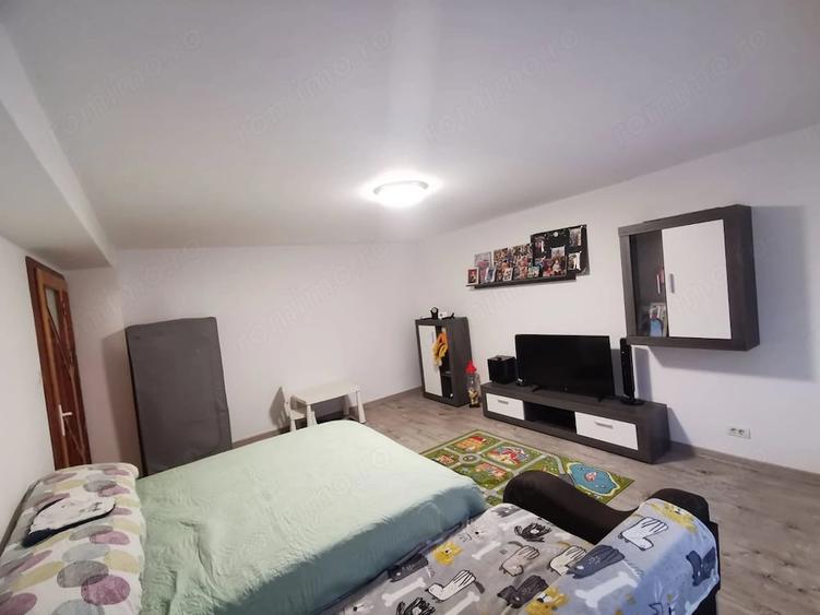 Apartament cu 2 camere decomandat în Movilei
