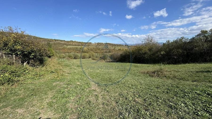 Teren de 973 mp, în Budacu de Jos