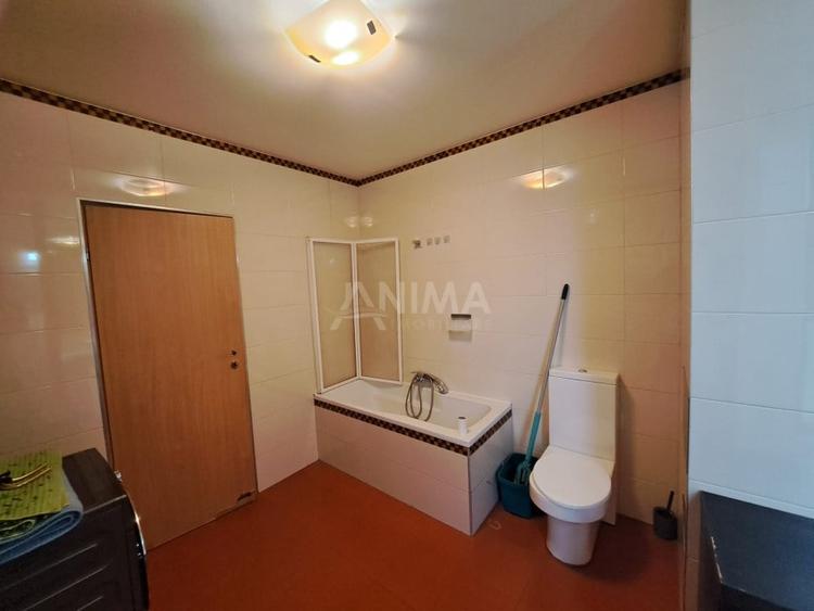 Apartament cu 3 camere decomandat, mobilat în Zorilor