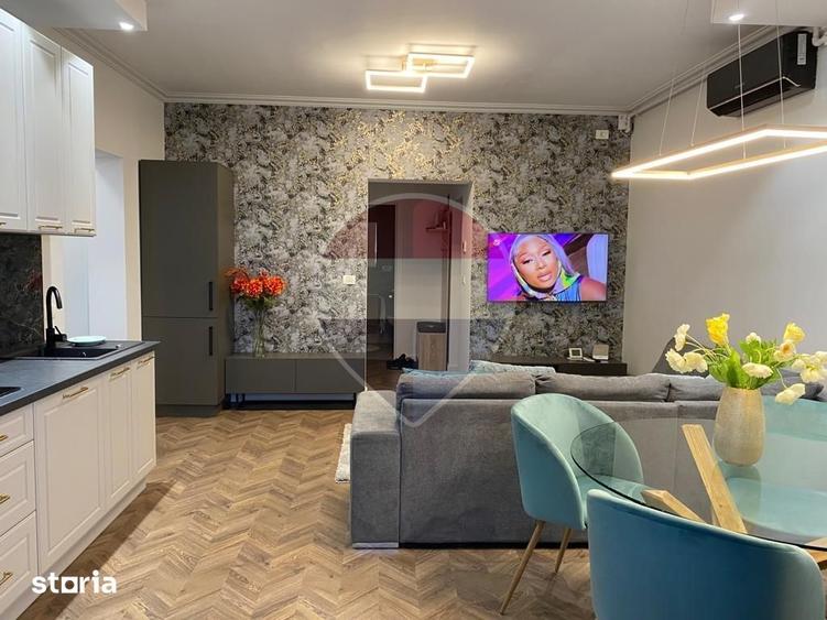 Apartament cu 3 camere, mobilat în Funcționarilor