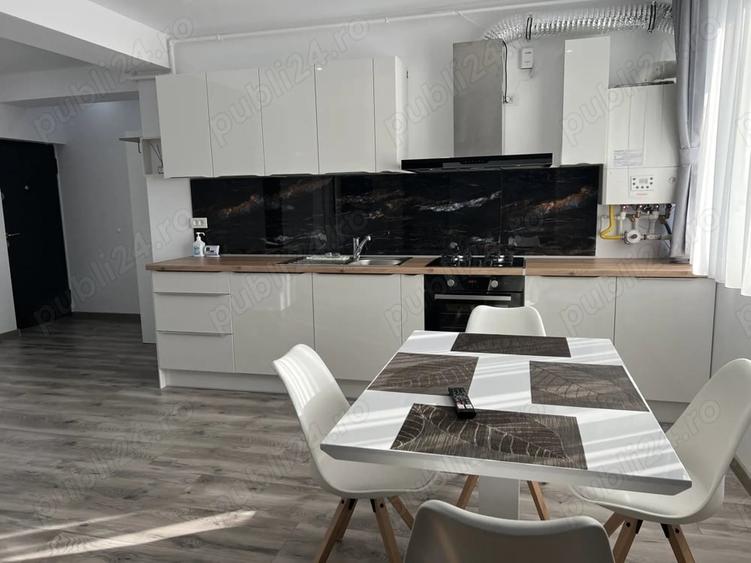 Apartament cu 2 camere decomandat în Trivale