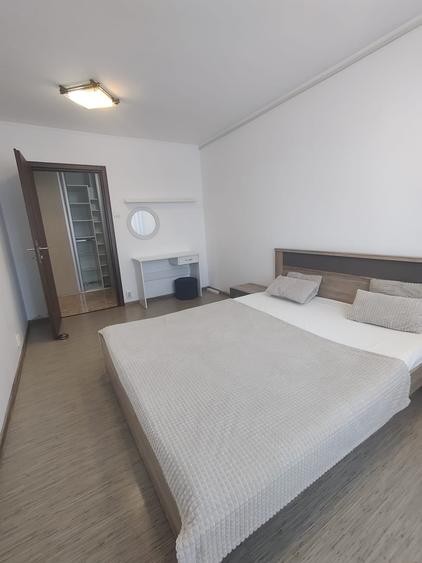 Apartament cu 2 camere decomandat în Militari