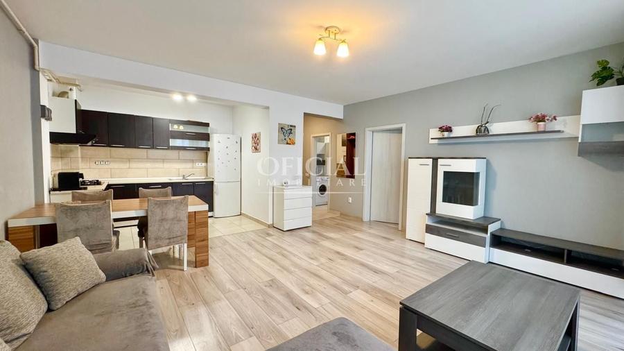 Apartament cu 2 camere semidecomandat, mobilat în Florești