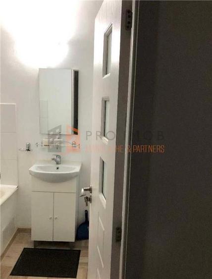 Garsonieră decomandată în Unirii Nord