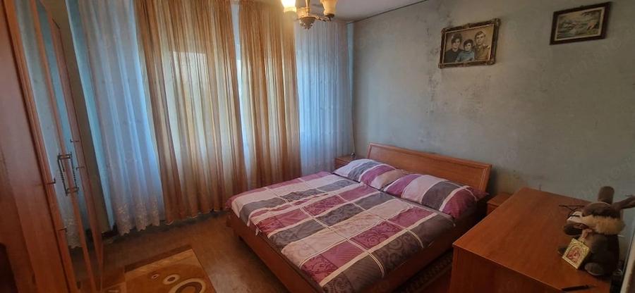 Apartament 3 camere, 77 mp, zona Pelendava - 6