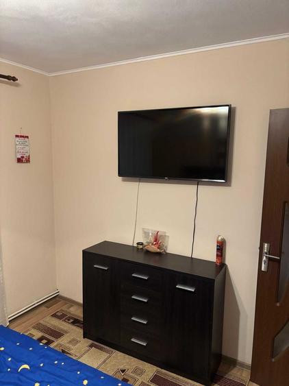 Apartament cu 3 camere decomandat în Biia