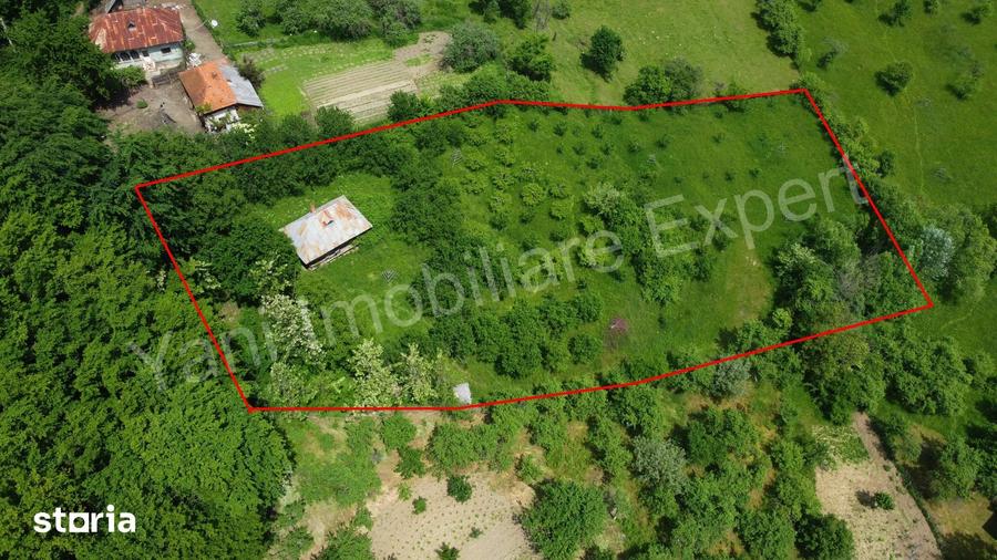 Casă cu 2 camere cu Teren 4105 Mp în Valea Iașului
