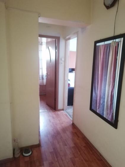 Apartament cu 2 camere decomandat în Exterior Vest