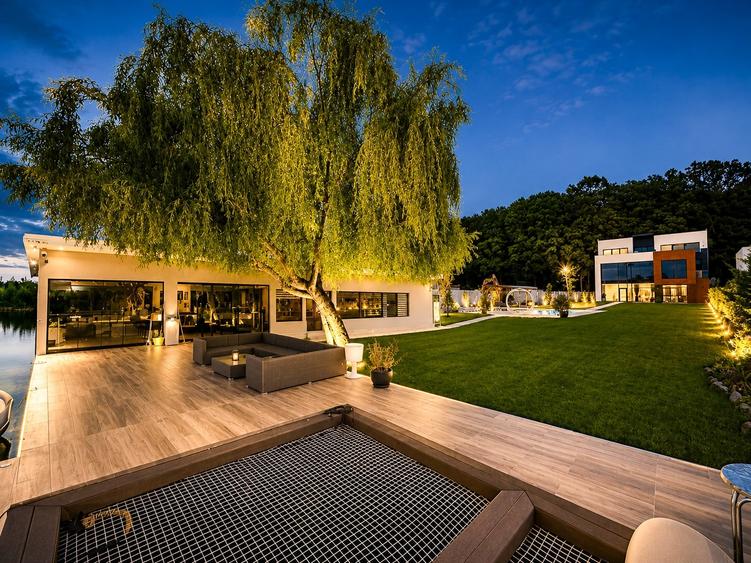 Casă individuală cu 5 camere cu Piscina în Snagov