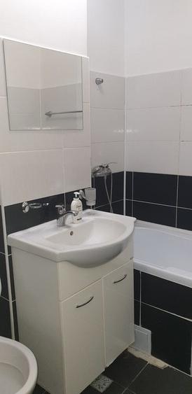 Garsonieră decomandată în Alexandru Obregia