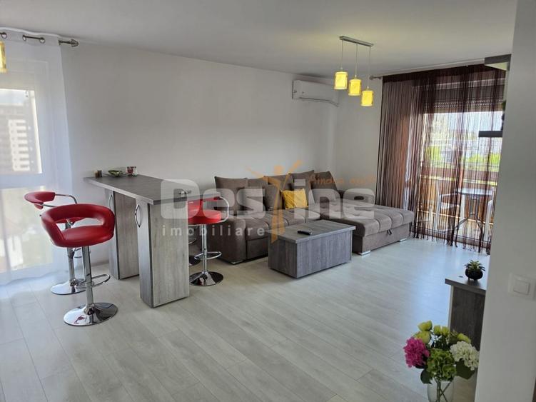 Apartament cu 2 camere decomandat, mobilat în Tractorul