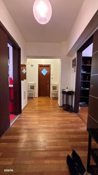 Apartament cu 3 camere în Moșilor