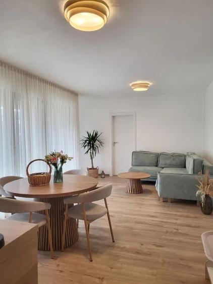 Apartament cu 3 camere semidecomandat, mobilat în Borhanci — fotografia 1