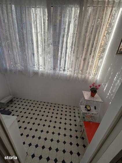 Apartament cu 2 camere în Vasile Aaron