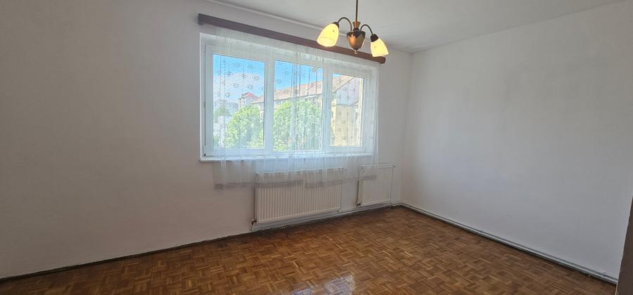 Vand apartament de 2 camere, confort 1 ,semidecomandat,zona Rahovei - 3