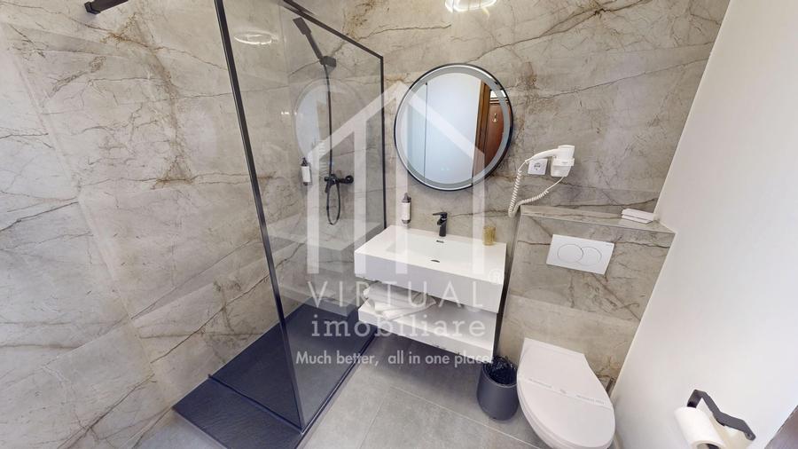 Casă individuală cu 14 camere cu Canalizare în Central