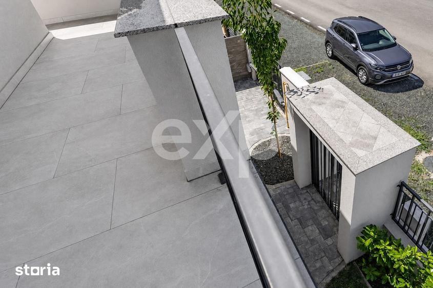 Casă cu 5 camere cu Teren 444 Mp în Ghiroda