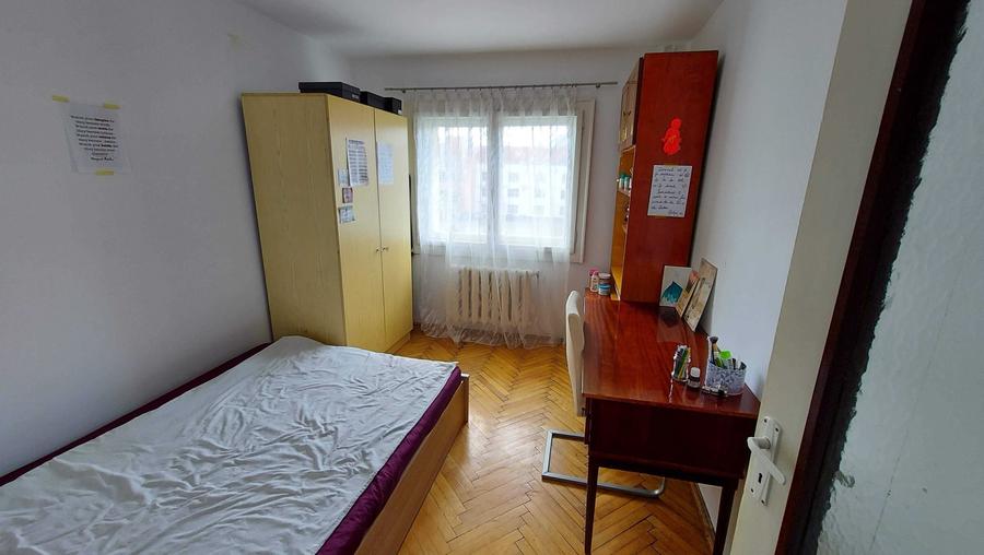Apartament cu 3 camere decomandat în Mărăști