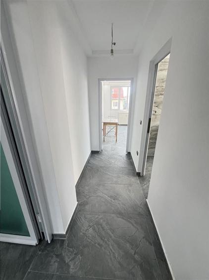 Apartament cu 3 camere decomandat în Ultracentral