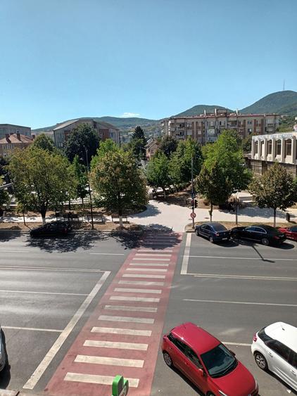 Apartament cu 2 camere decomandat în Ultracentral