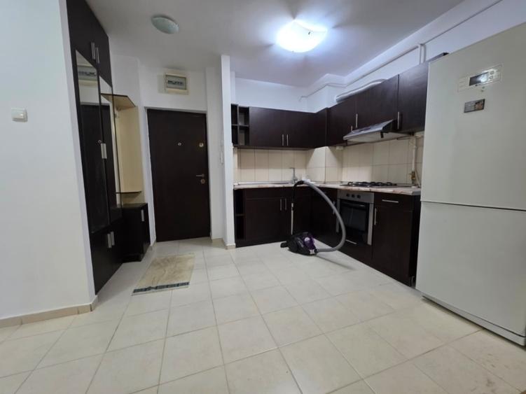 Apartament cu 2 camere decomandat în Tătărași
