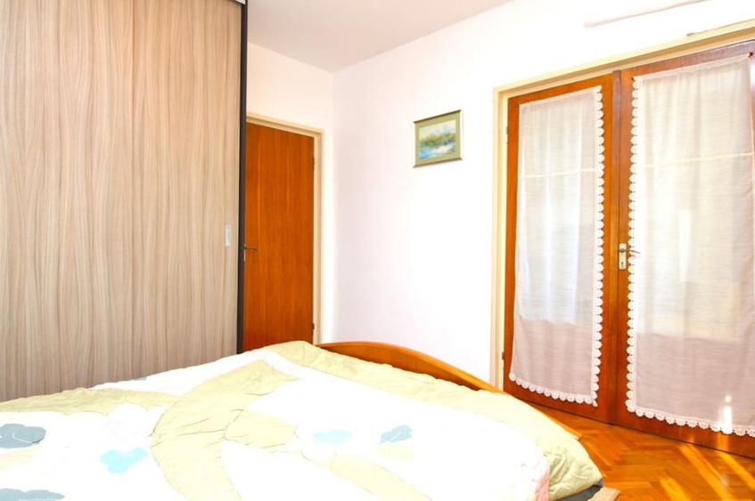 INCHIRIERE APARTAMENT 3 CAMERE UNIRII – TRAIAN - 8