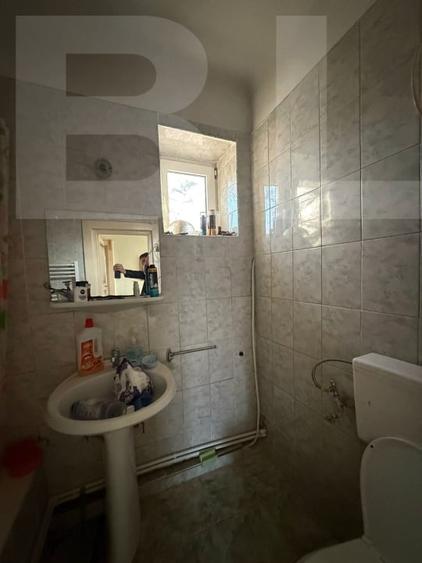 Casă individuală cu 3 camere cu Canalizare în Simeria